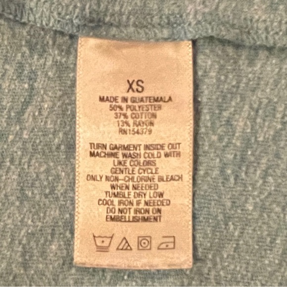 “You betcha” T-Shirt - - womens XS - Picture 2 of 3